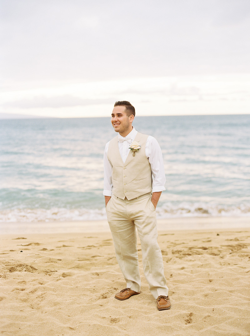 Maui wedding photographer - photo-30.jpg