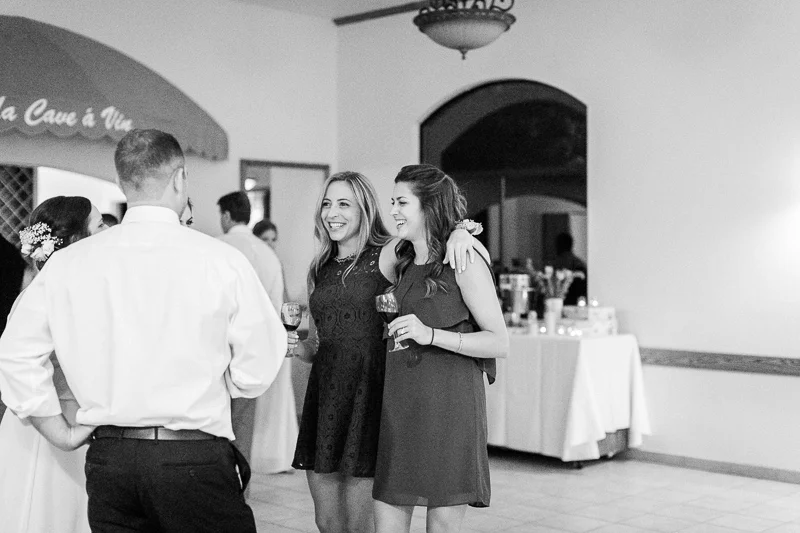 Danielle Poff Photography
http://www.daniellepoff.com