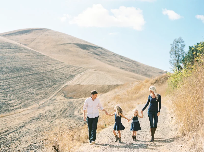 Danielle Poff Photography 
http://www.daniellepoff.com