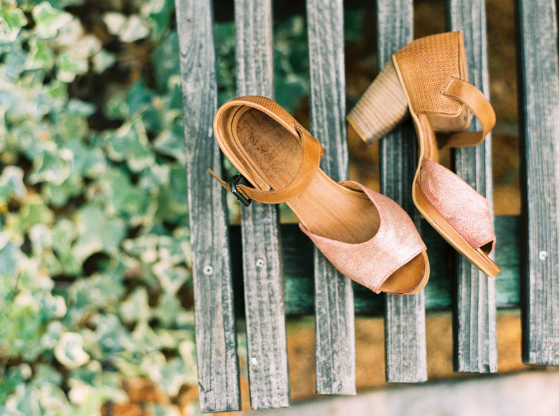 Danielle Poff Photography
http://www.daniellepoff.com