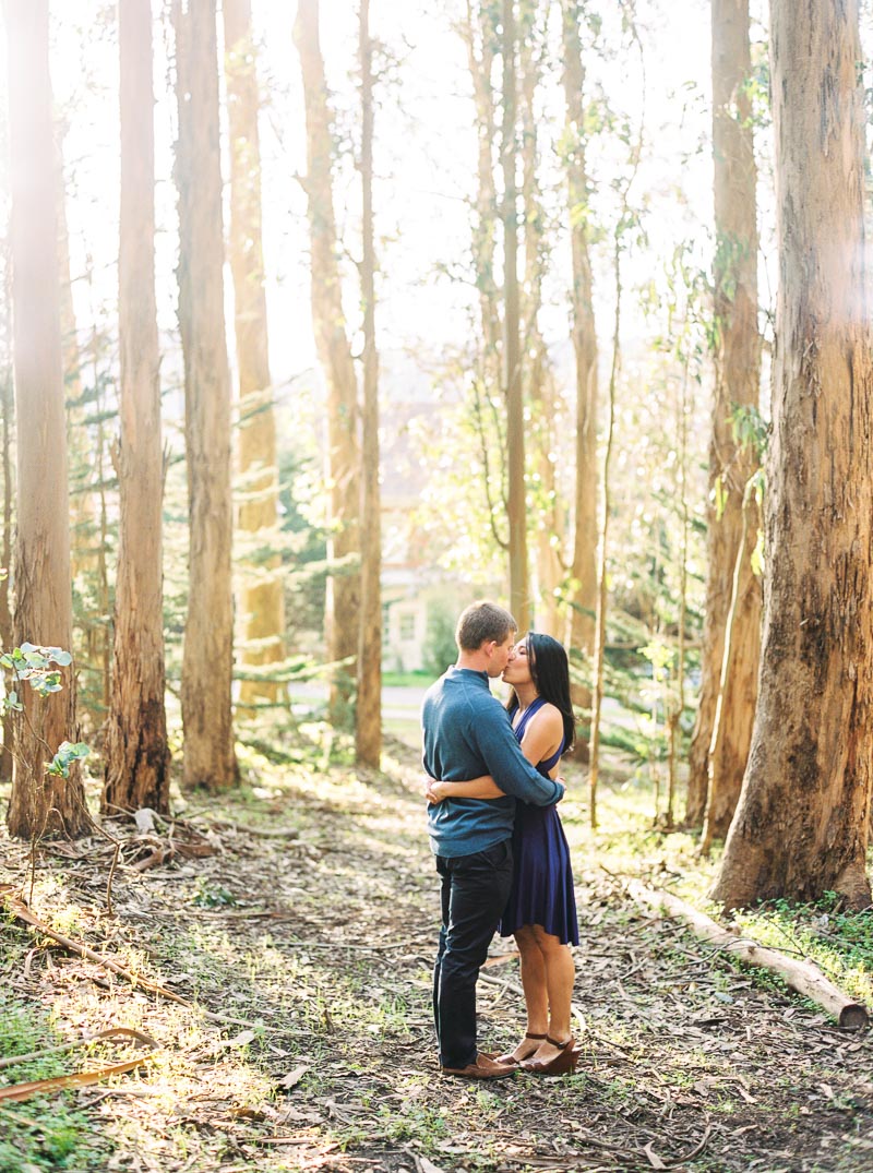 Danielle Poff Photography 
http://www.daniellepoff.com