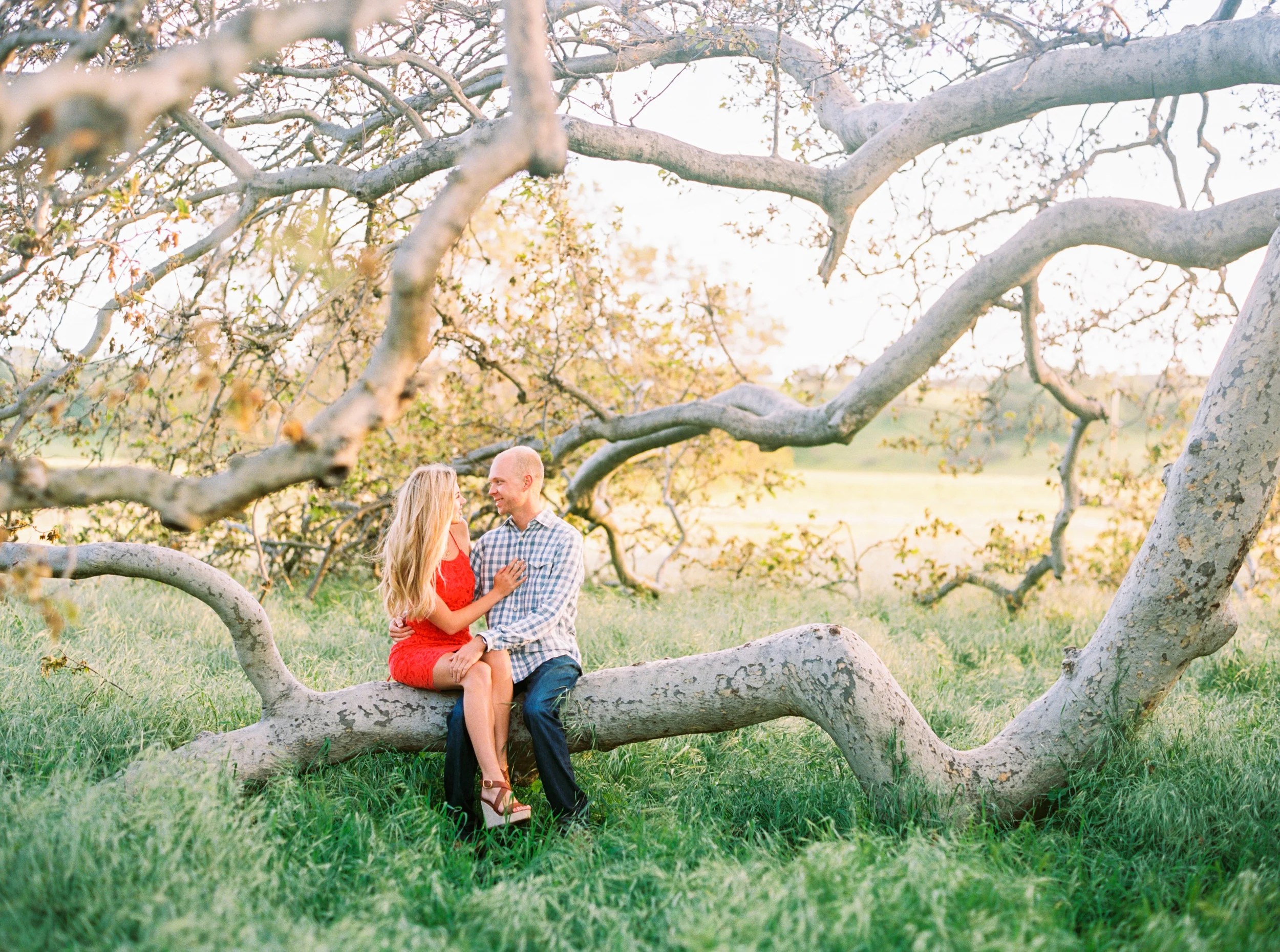 Danielle Poff Photography 
http://www.daniellepoff.com