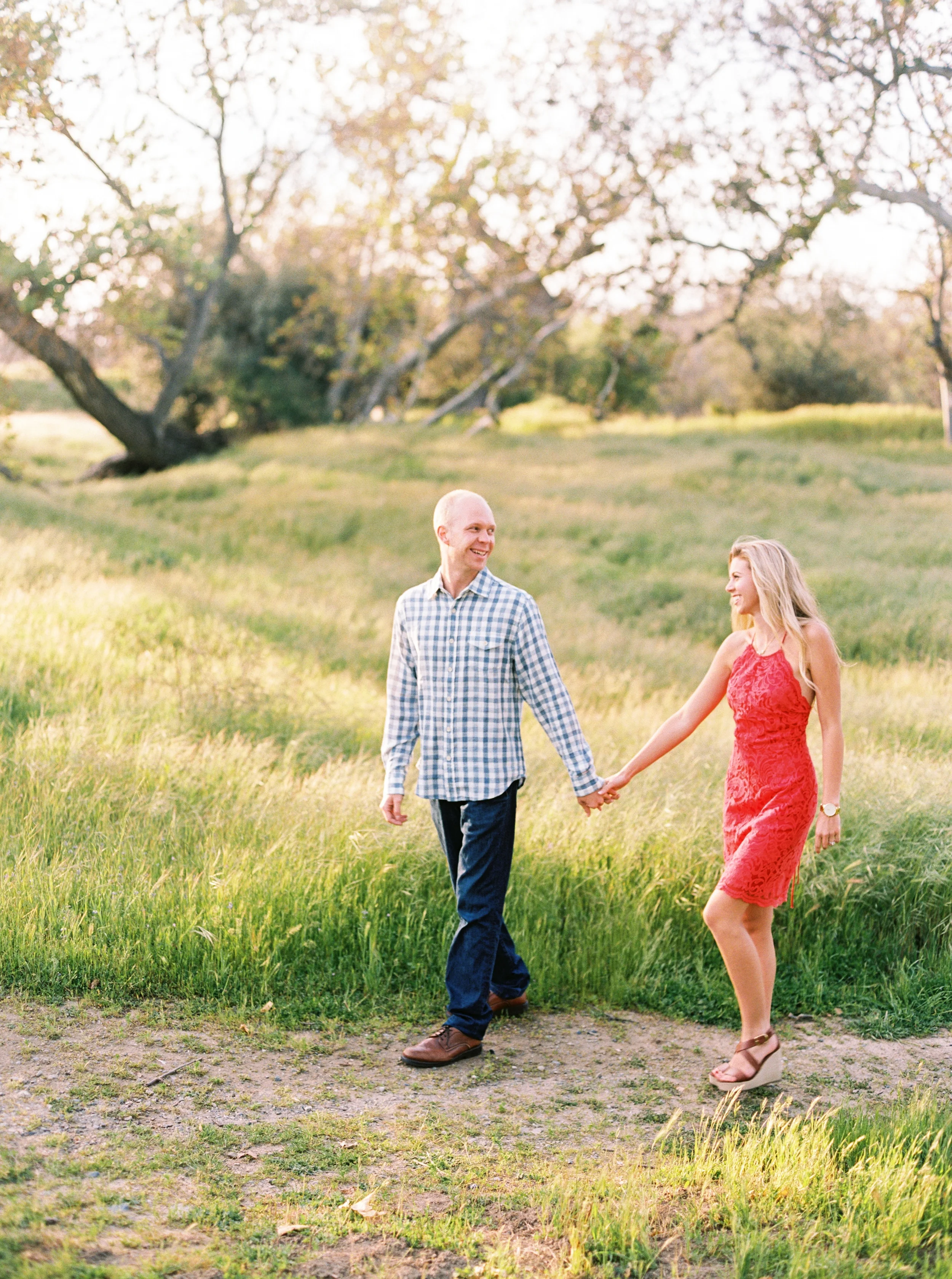 Danielle Poff Photography 
http://www.daniellepoff.com