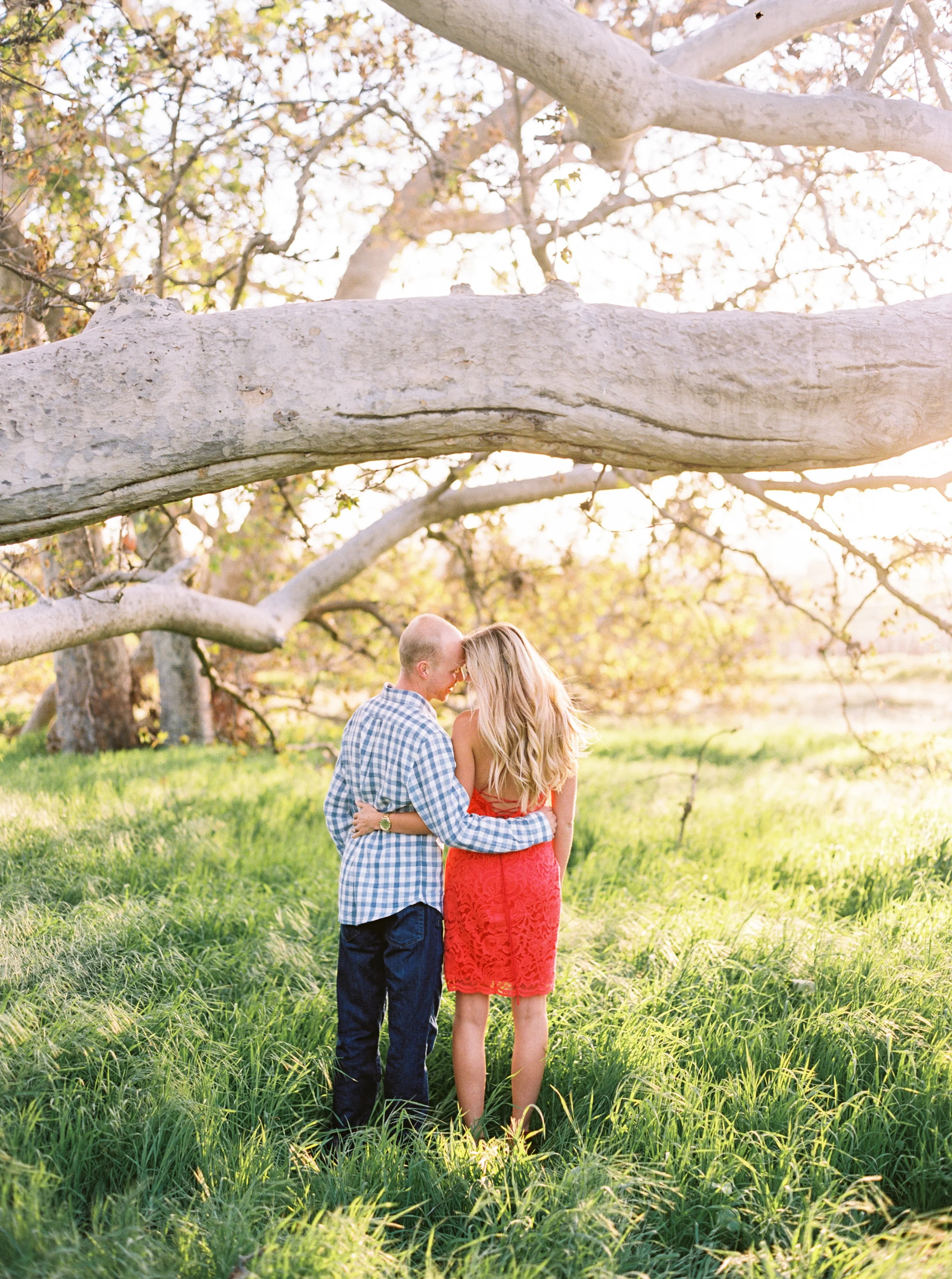 Danielle Poff Photography 
http://www.daniellepoff.com