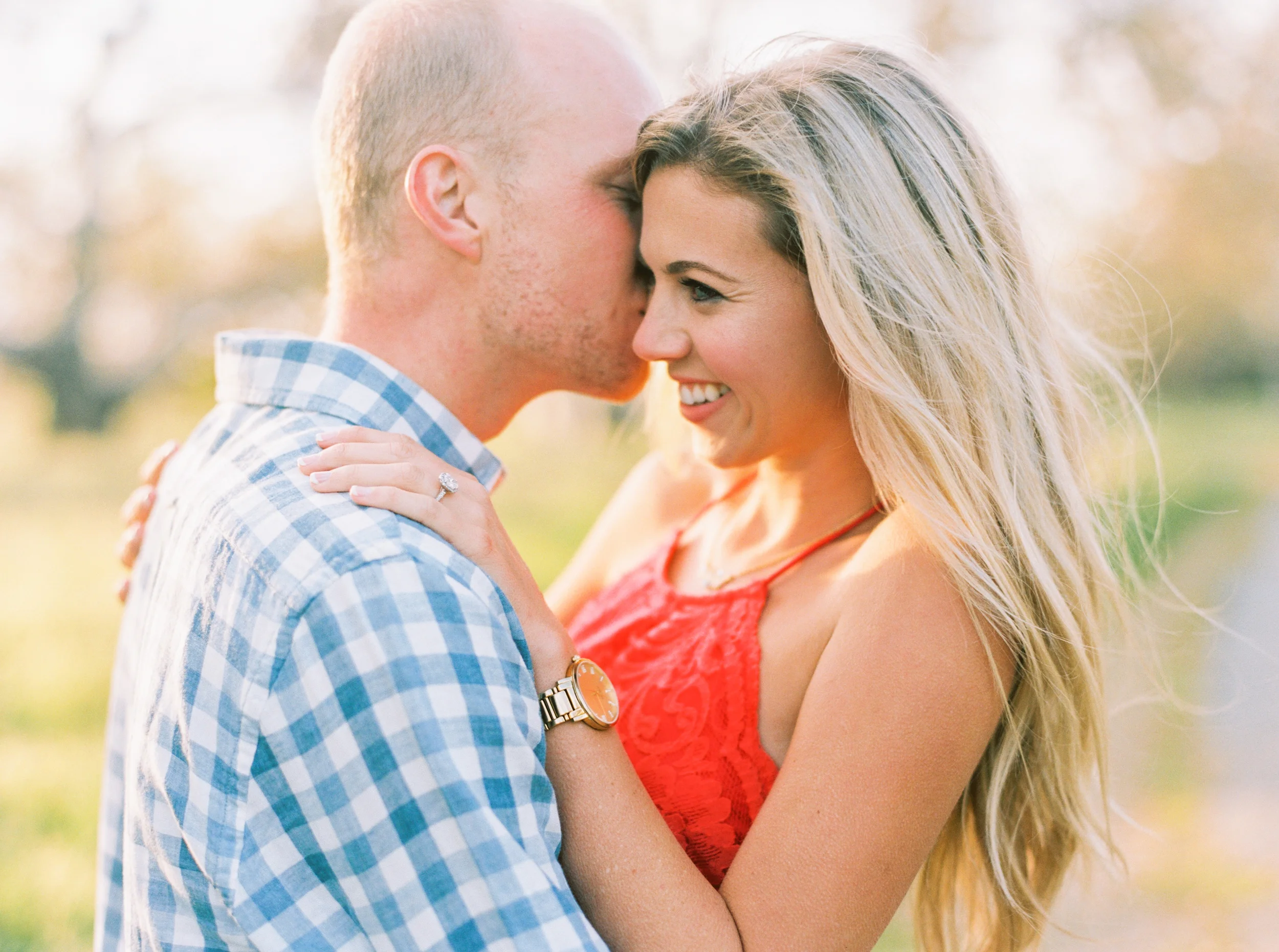Danielle Poff Photography 
http://www.daniellepoff.com
