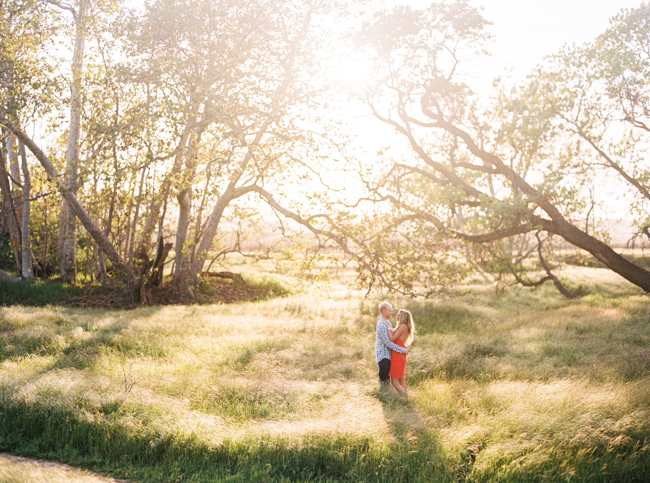 Danielle Poff Photography 
http://www.daniellepoff.com