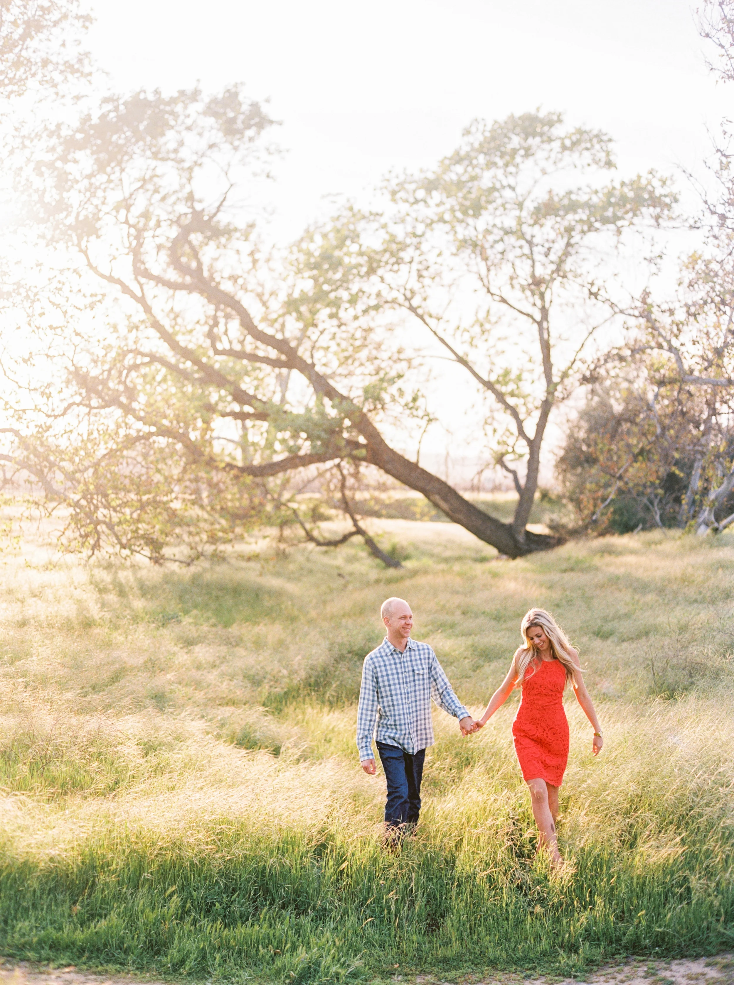 Danielle Poff Photography 
http://www.daniellepoff.com