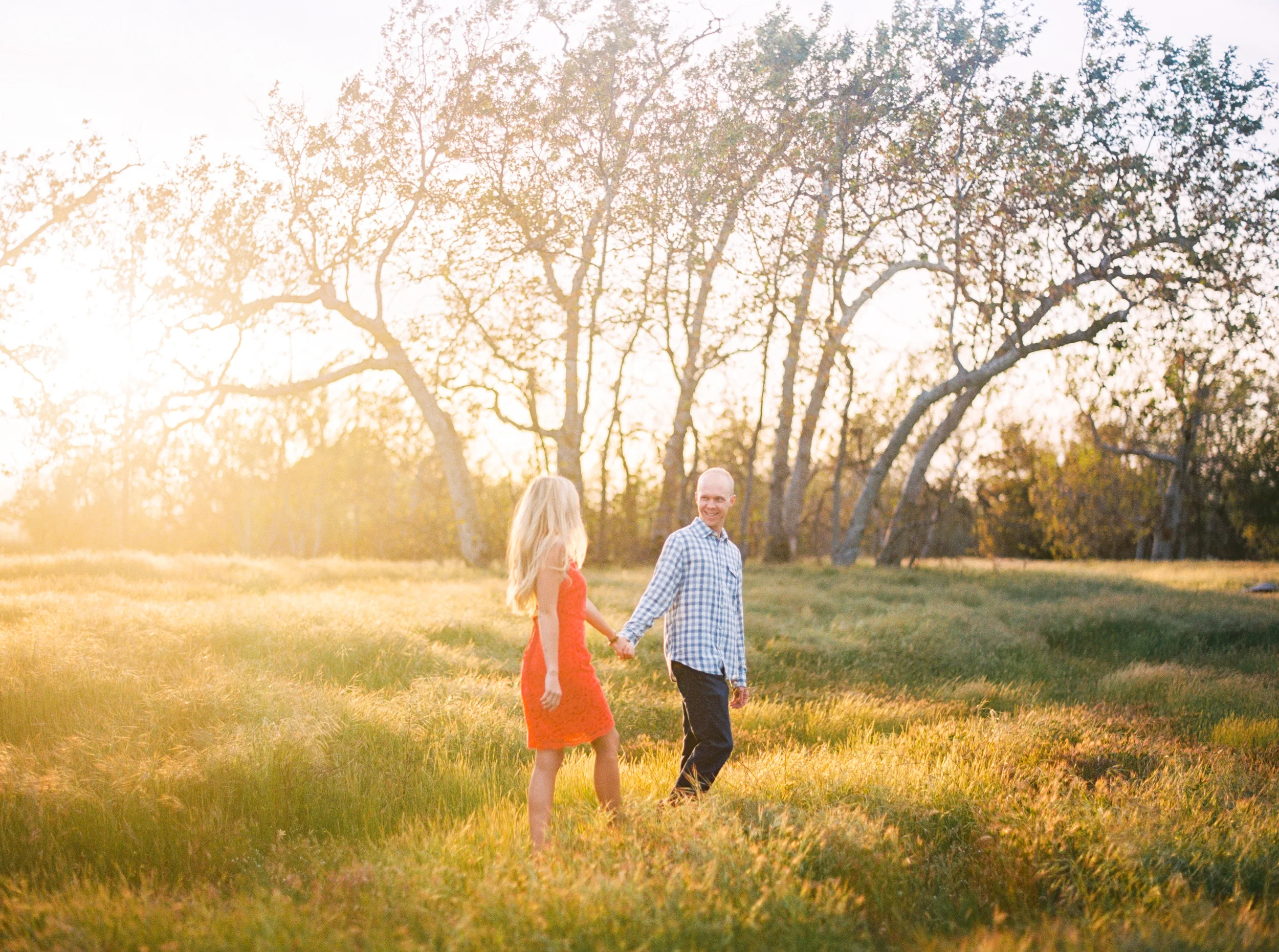 Danielle Poff Photography 
http://www.daniellepoff.com