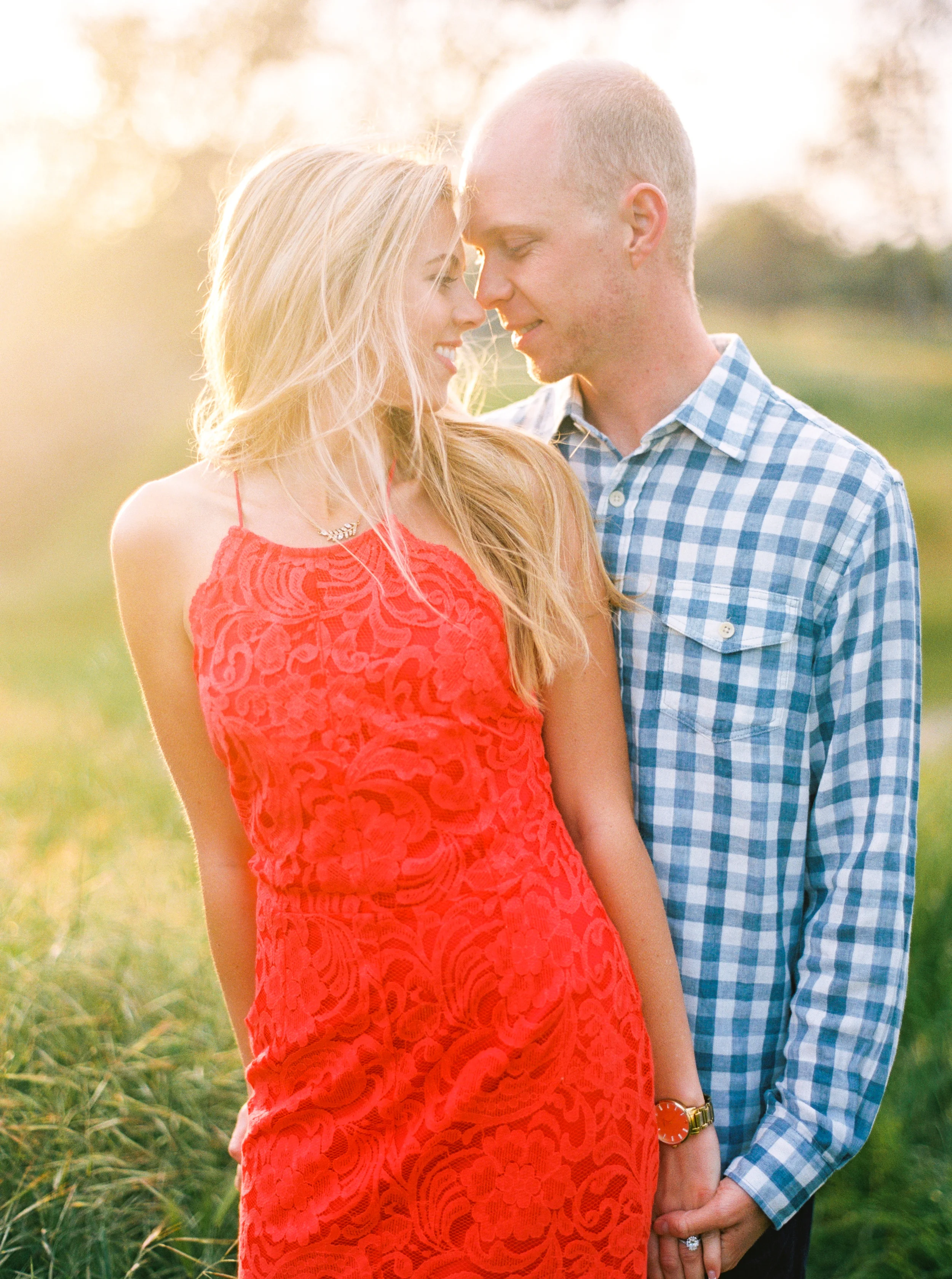 Danielle Poff Photography 
http://www.daniellepoff.com