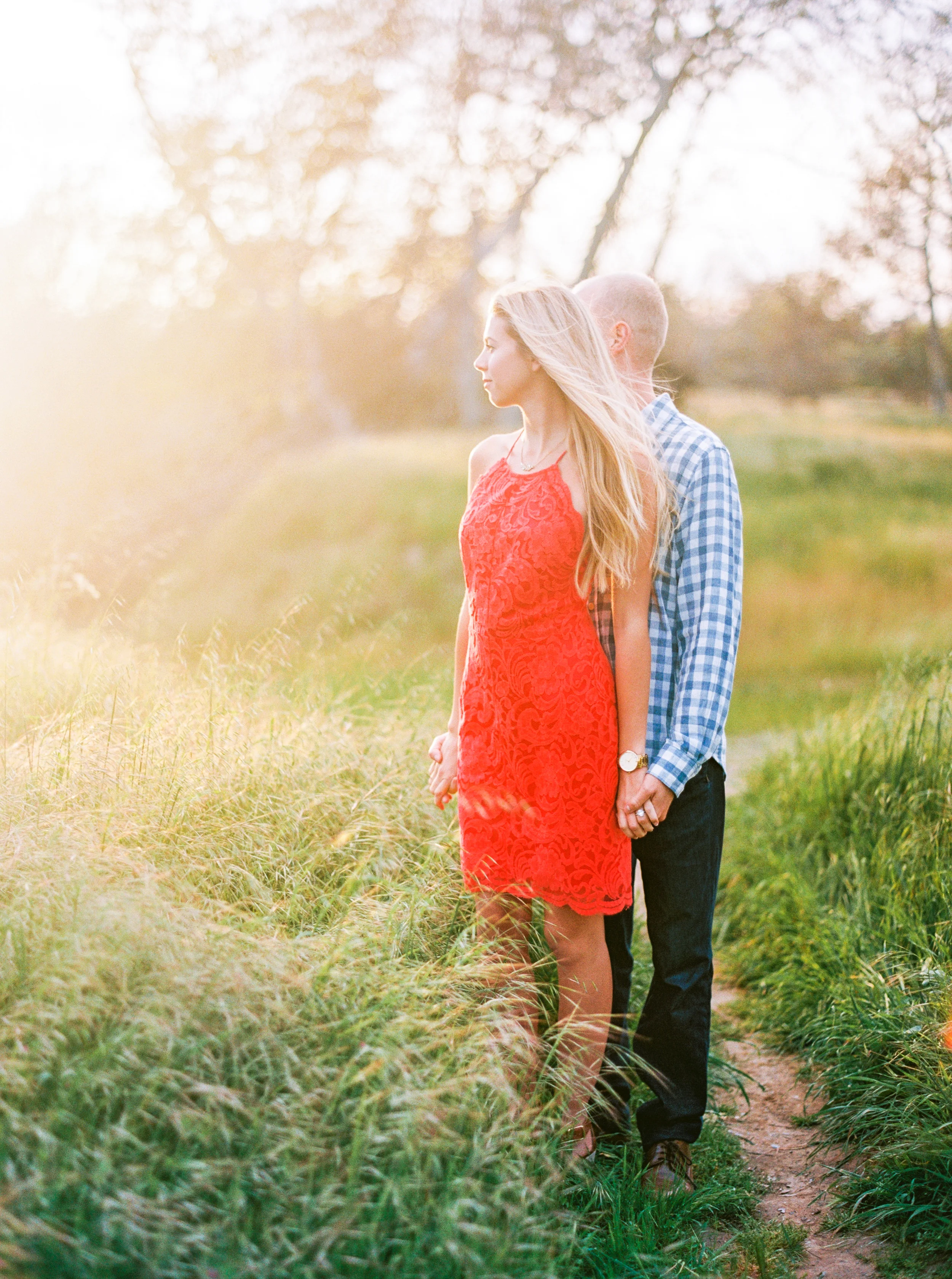Danielle Poff Photography 
http://www.daniellepoff.com