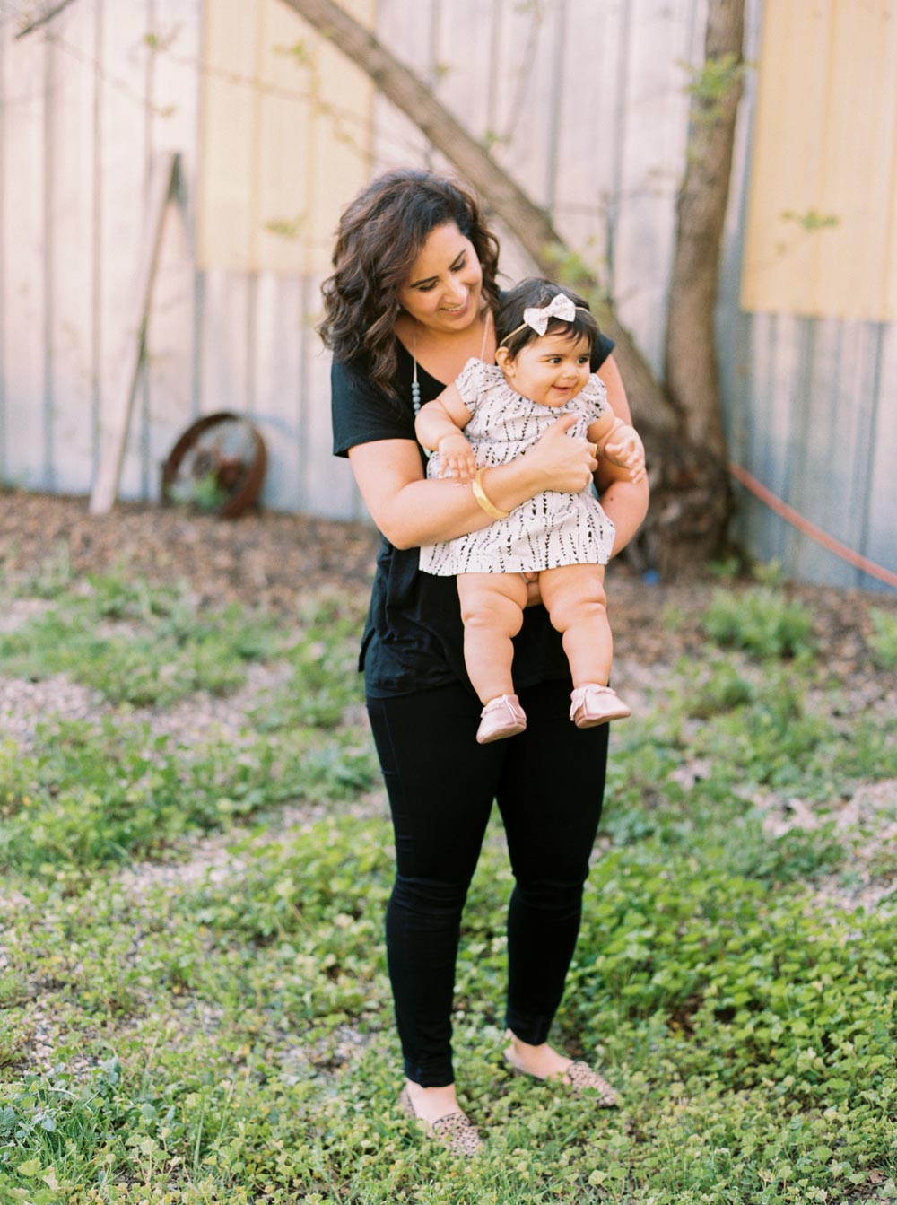 Danielle Poff Photography
http://www.daniellepoff.com