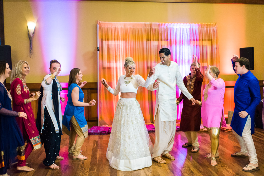 Danielle Poff Photography
http://www.daniellepoff.com