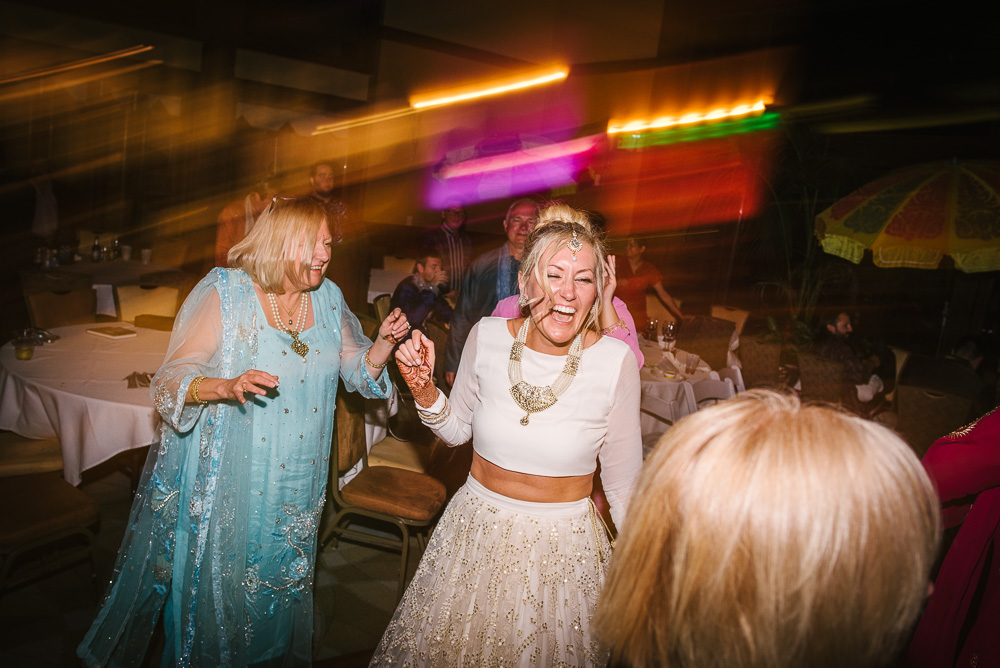 Danielle Poff Photography
http://www.daniellepoff.com