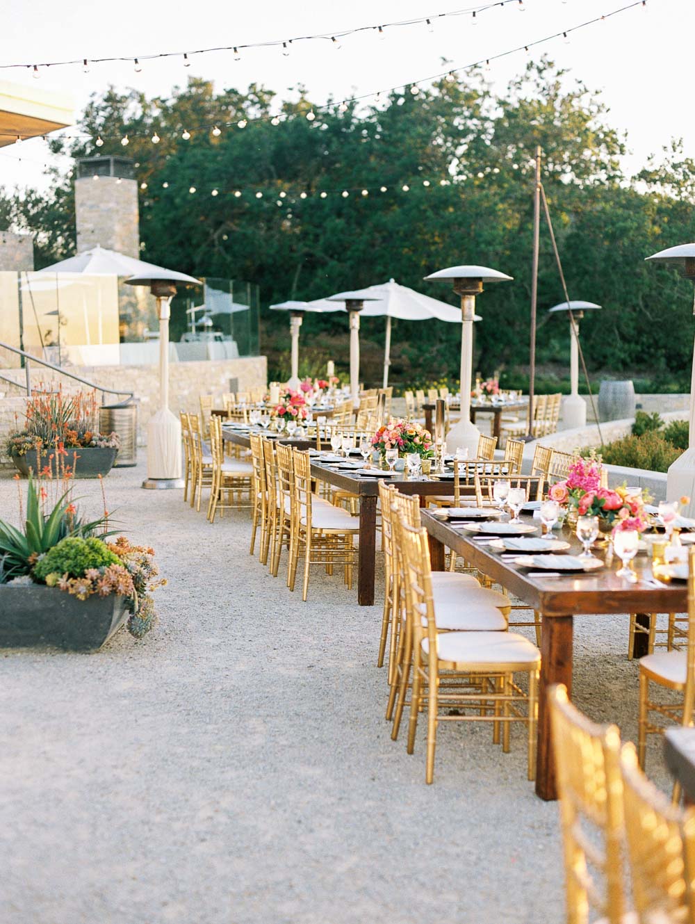 Danielle Poff Photography
http://www.daniellepoff.com