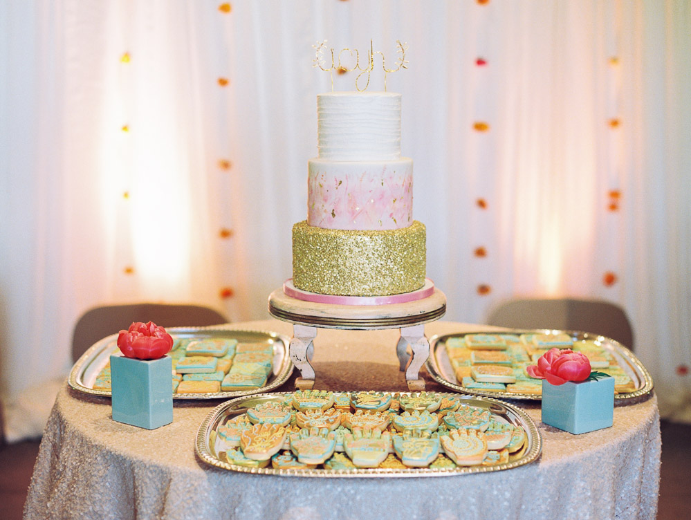 Danielle Poff Photography
http://www.daniellepoff.com