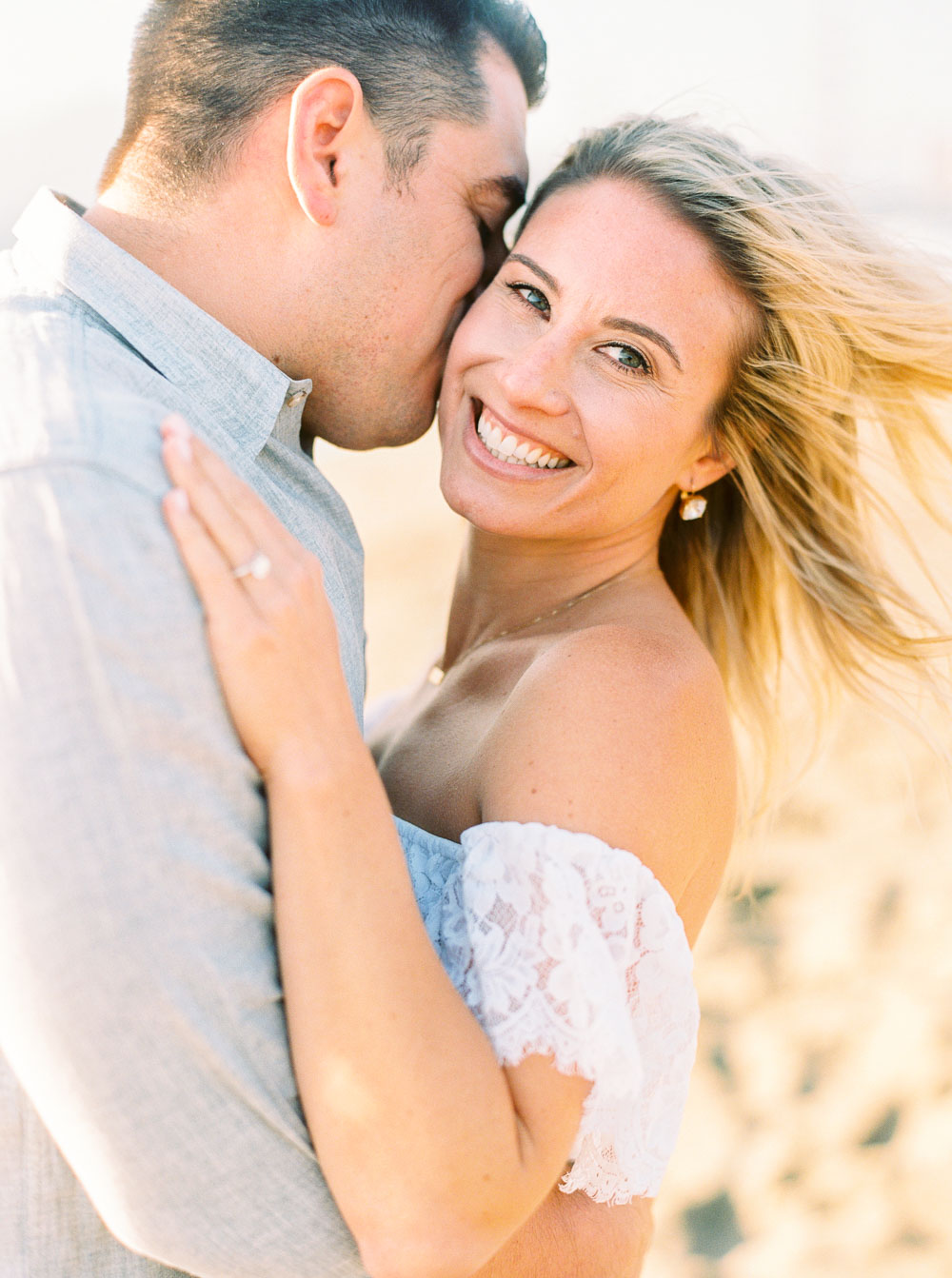 Danielle Poff Photography 
http://www.daniellepoff.com