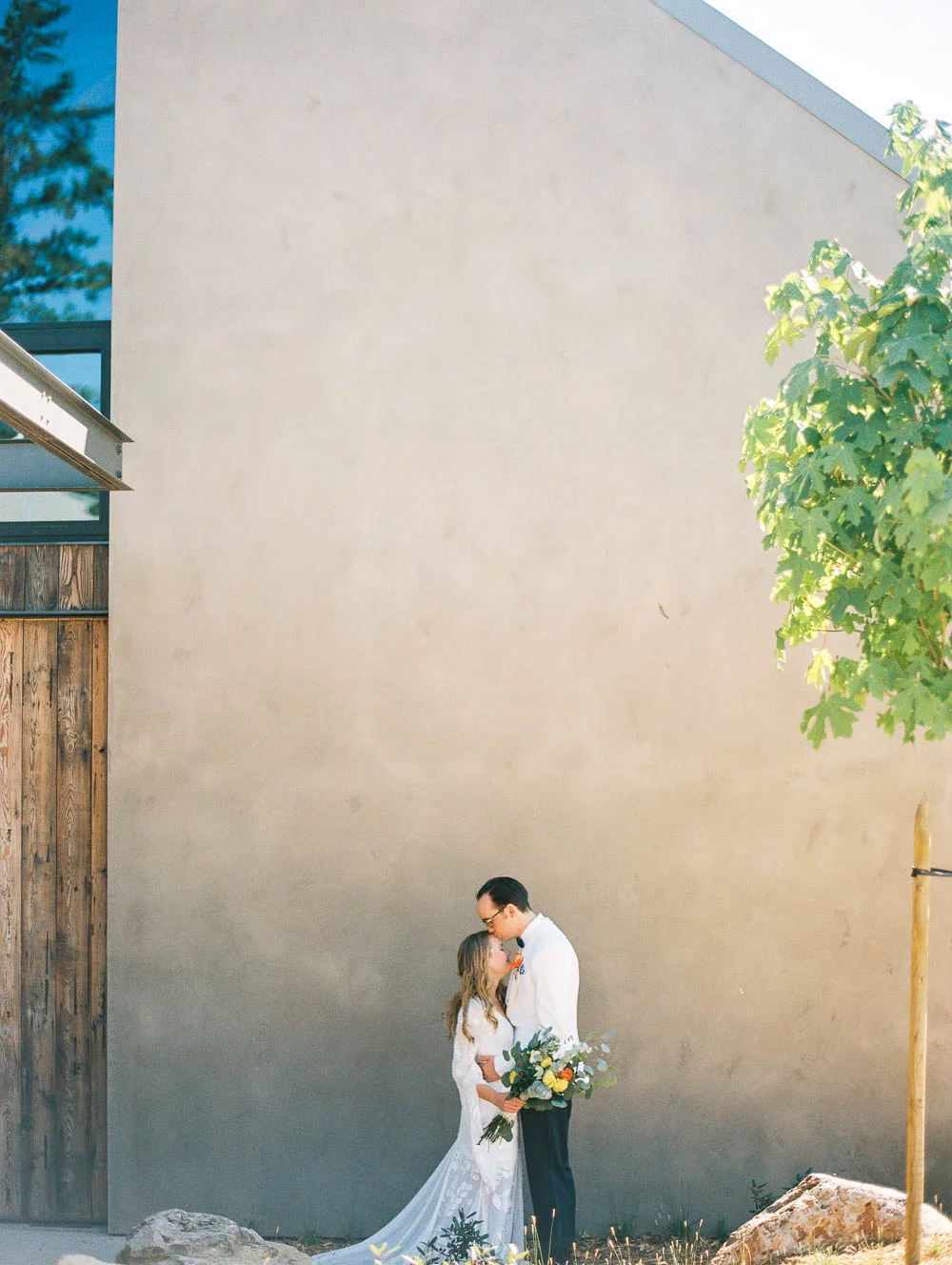 Danielle Poff Photography
http://www.daniellepoff.com