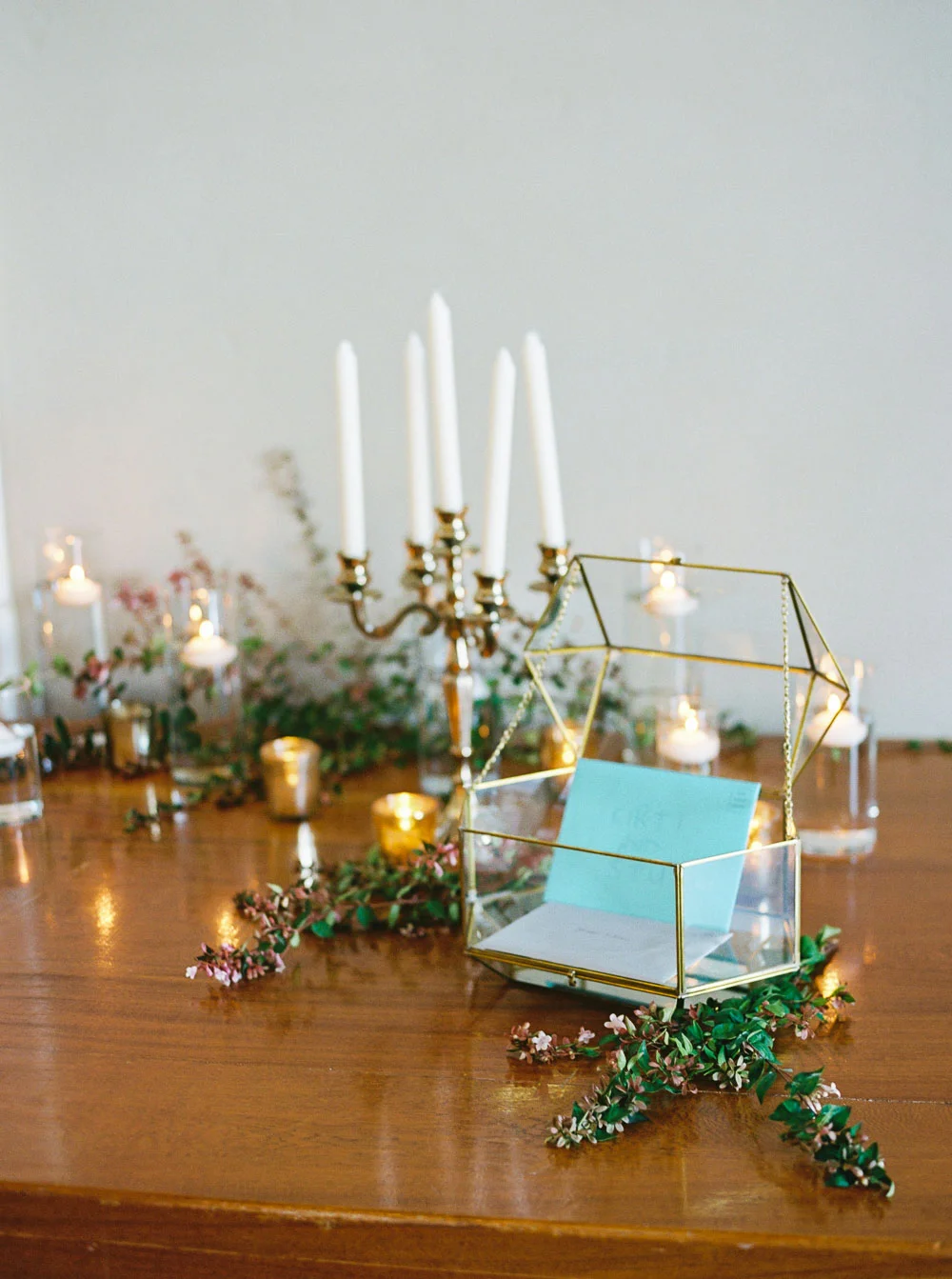 Danielle Poff Photography 
http://www.daniellepoff.com