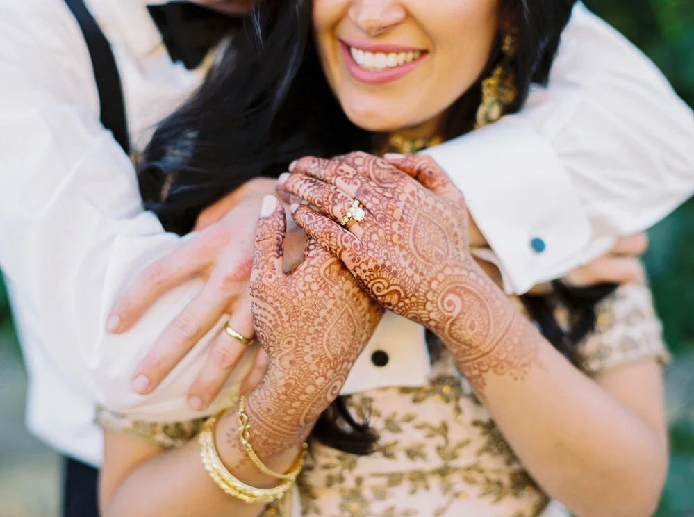 Danielle Poff Photography 
http://www.daniellepoff.com