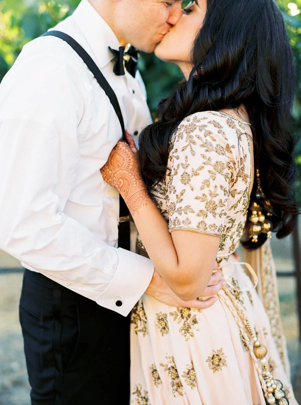 Danielle Poff Photography 
http://www.daniellepoff.com