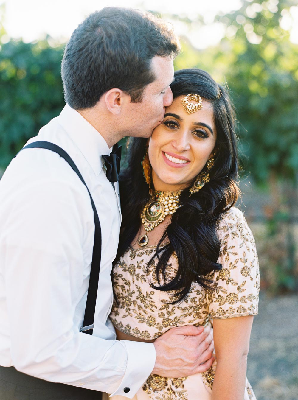 Danielle Poff Photography 
http://www.daniellepoff.com