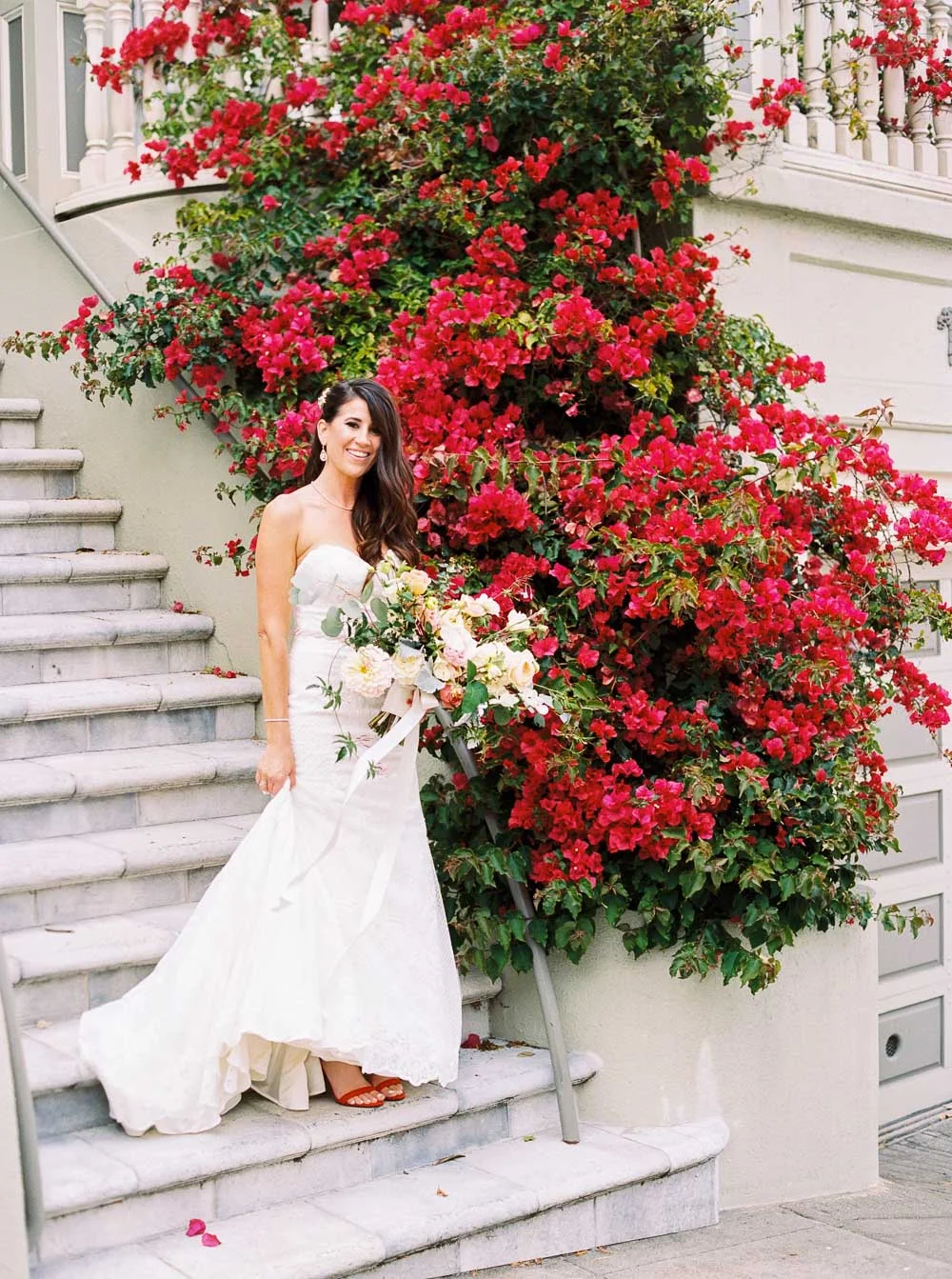 Danielle Poff Photography
http://www.daniellepoff.com