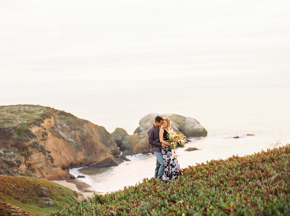 Danielle Poff Photography
http://www.daniellepoff.com