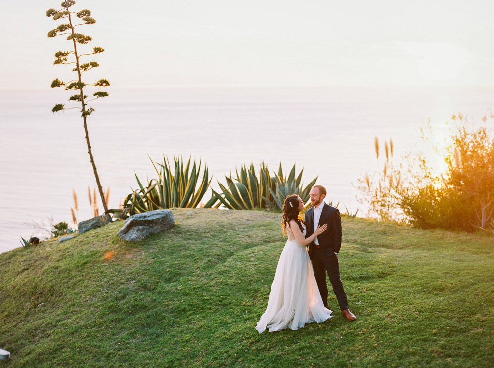 Danielle Poff Photography
http://www.daniellepoff.com
