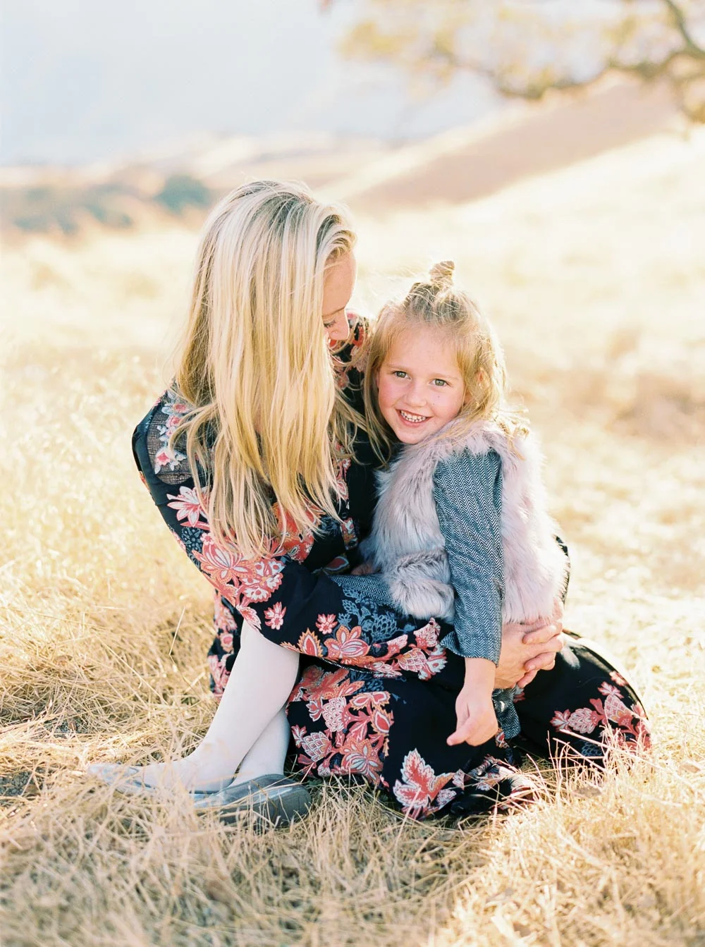 Danielle Poff Photography 
http://www.daniellepoff.com