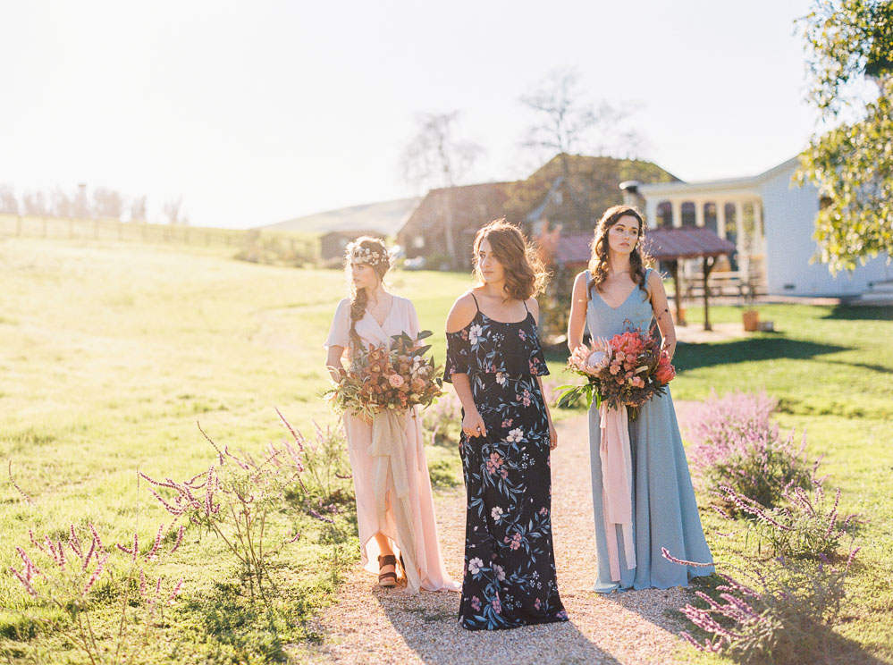 Danielle Poff Photography 
http://www.daniellepoff.com