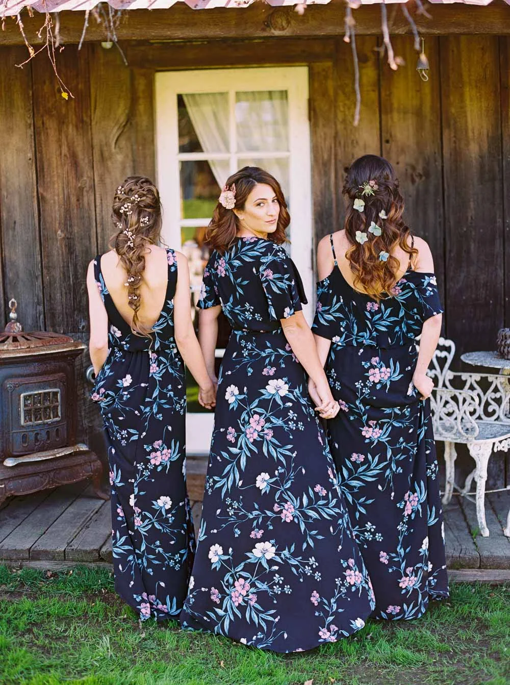 Danielle Poff Photography 
http://www.daniellepoff.com