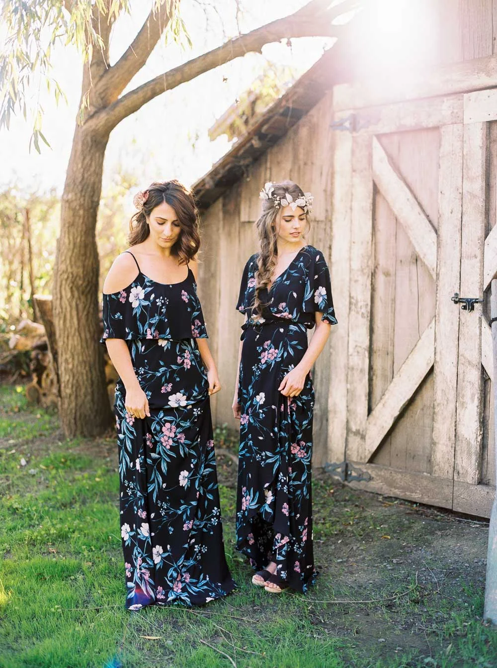 Danielle Poff Photography 
http://www.daniellepoff.com