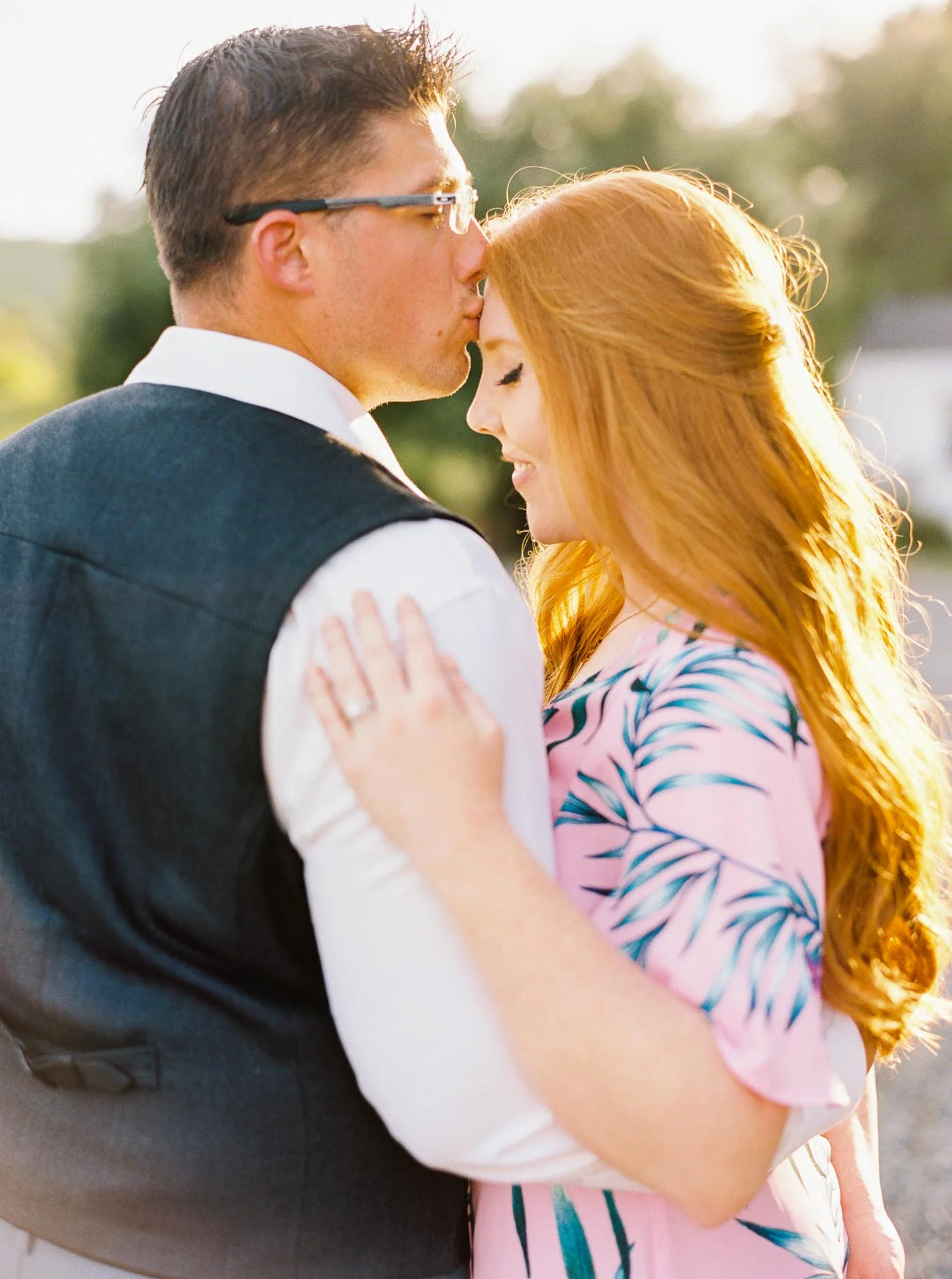 Elise & Michael's Springtime Backyard Anniversary Session //