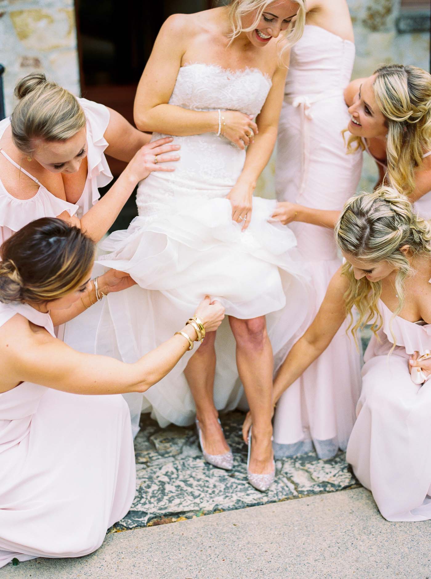 Danielle Poff Photography
http://www.daniellepoff.com