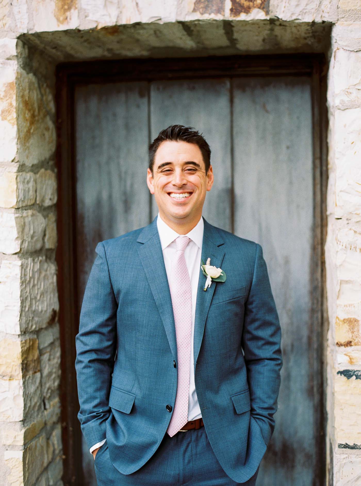 Danielle Poff Photography
http://www.daniellepoff.com