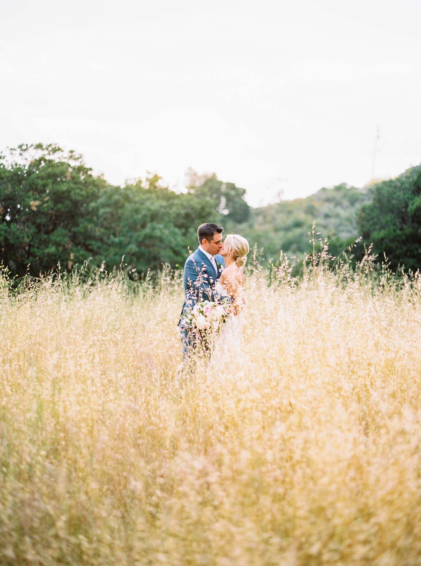 Danielle Poff Photography
http://www.daniellepoff.com