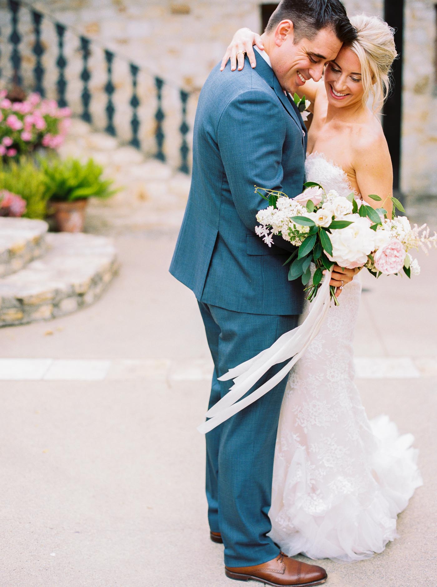 Danielle Poff Photography
http://www.daniellepoff.com