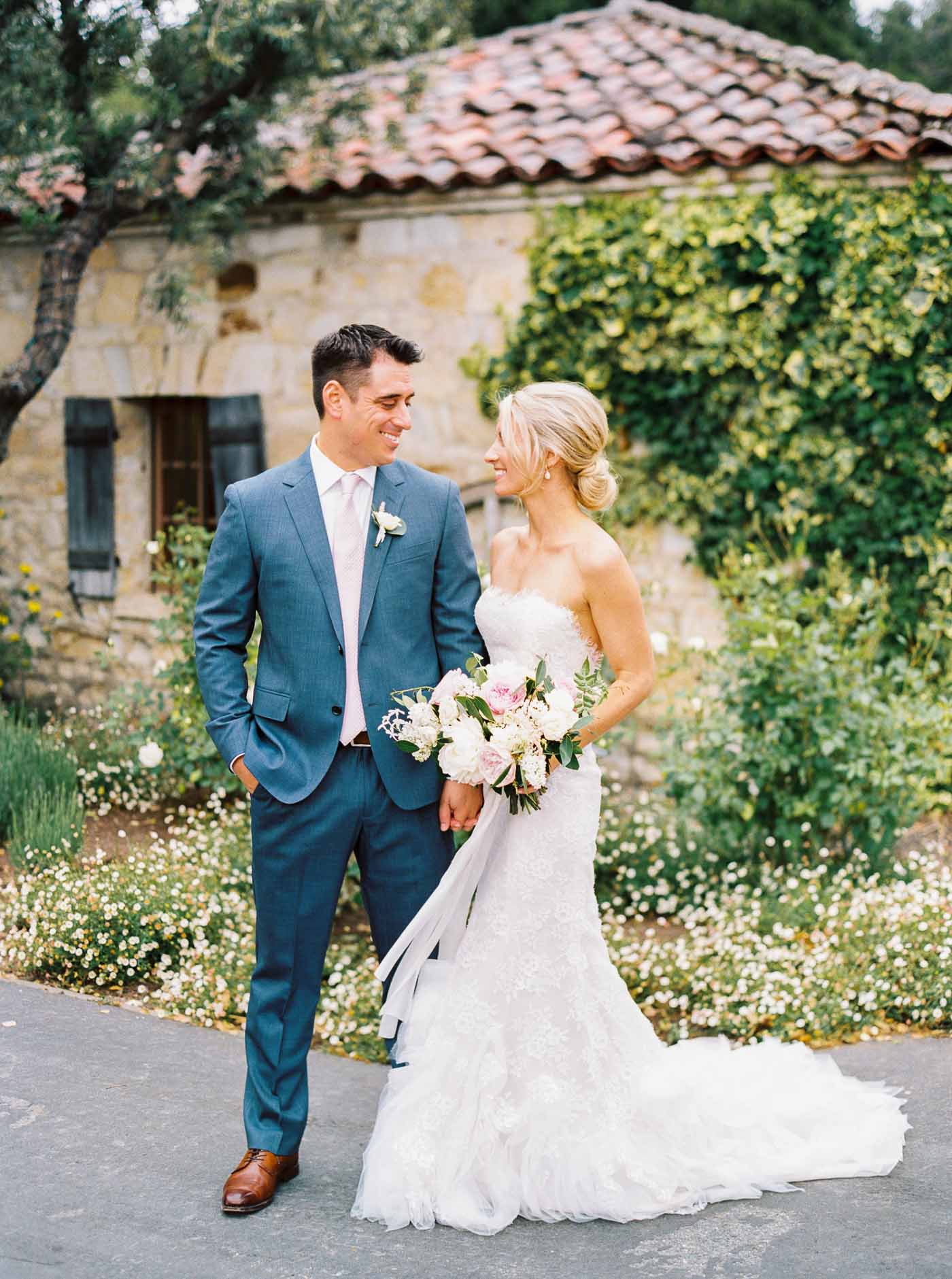 Danielle Poff Photography
http://www.daniellepoff.com