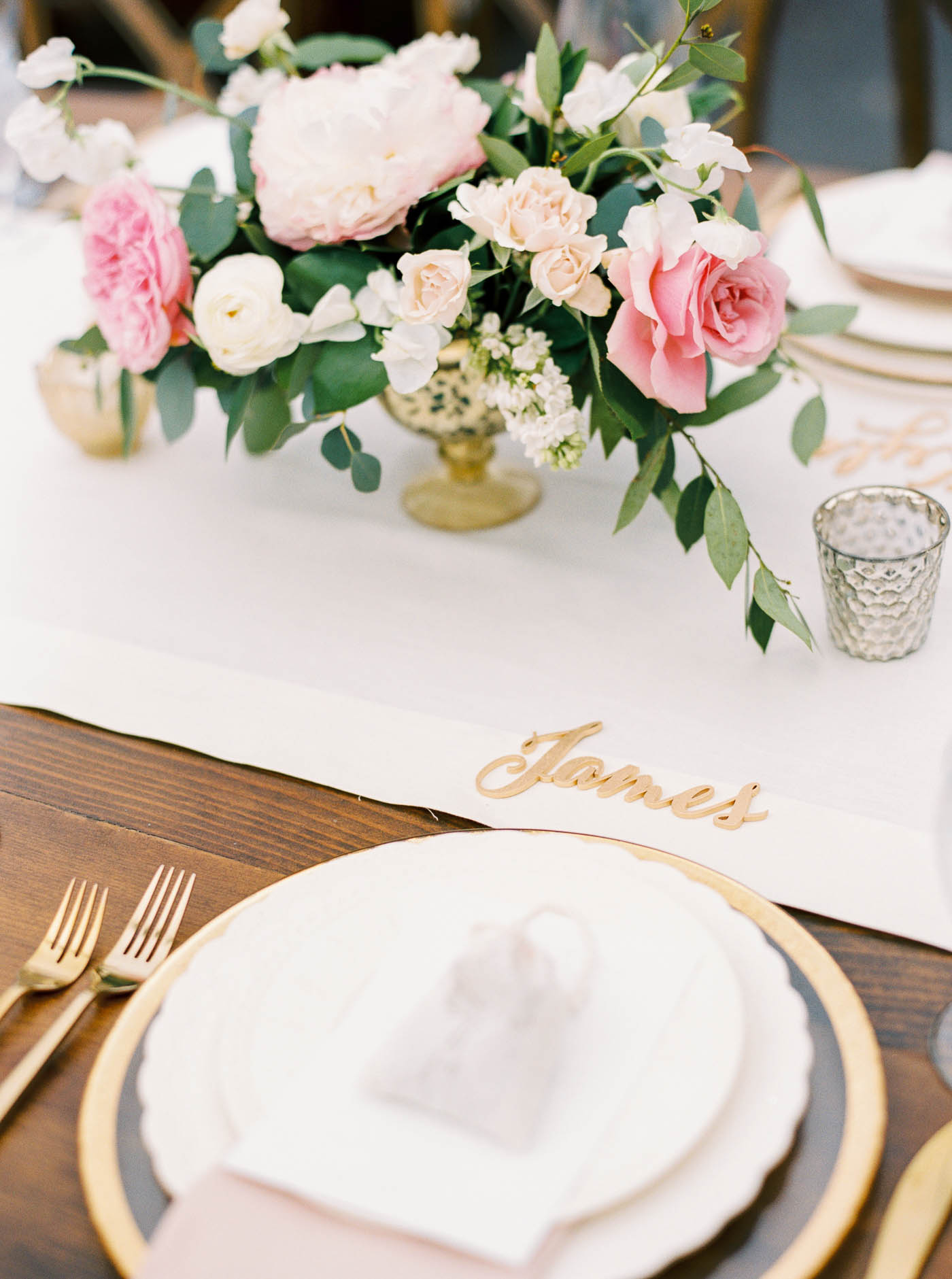 Danielle Poff Photography
http://www.daniellepoff.com