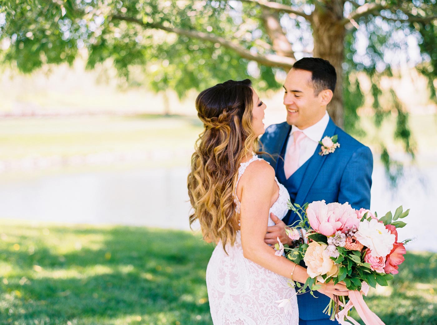 Danielle Poff Photography
http://www.daniellepoff.com