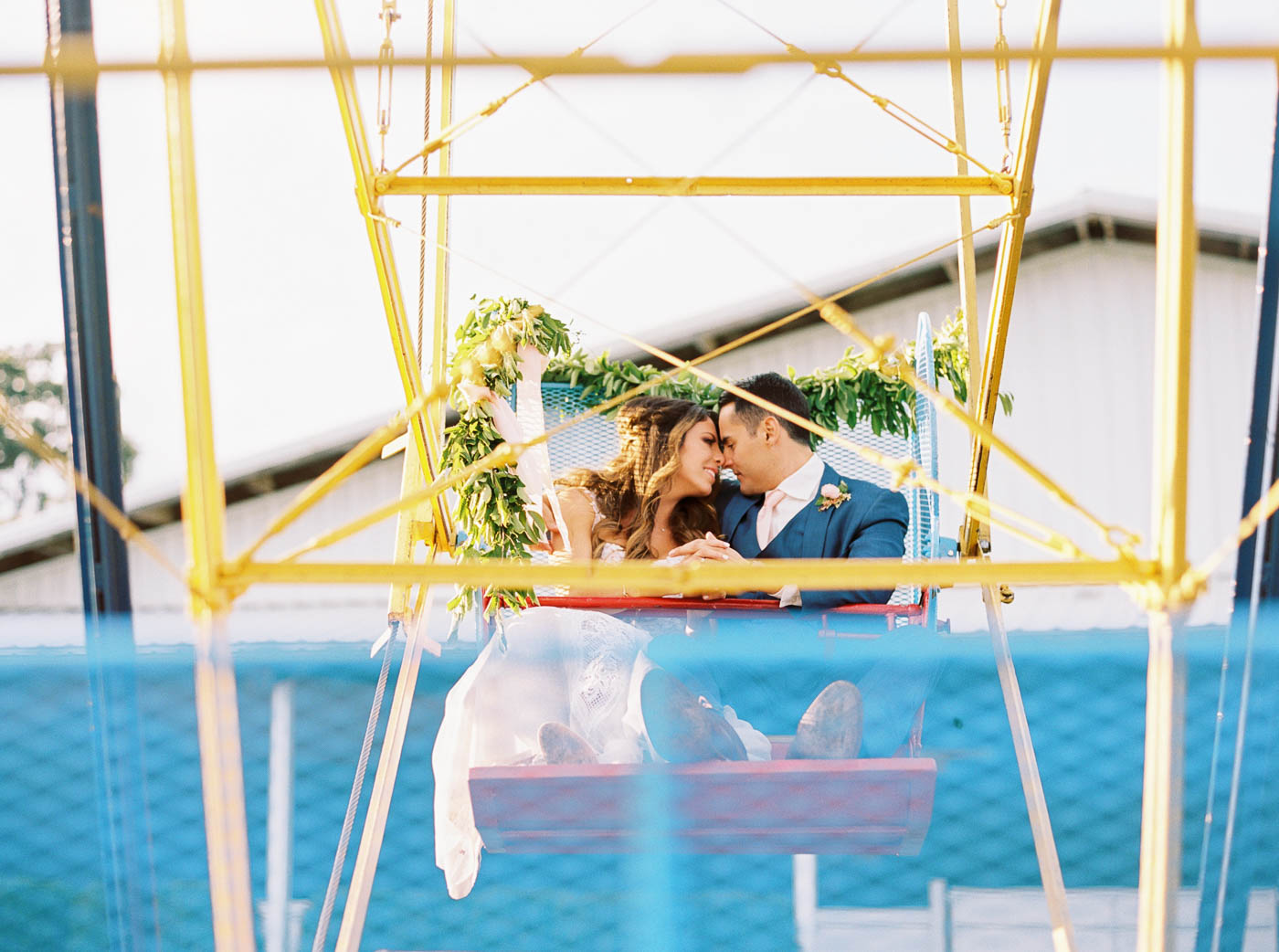 Danielle Poff Photography
http://www.daniellepoff.com