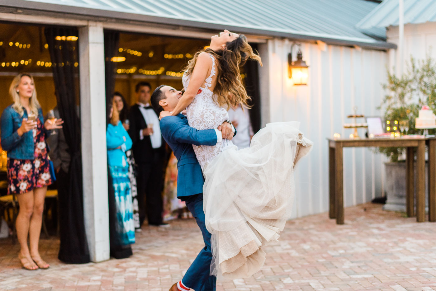 Danielle Poff Photography
http://www.daniellepoff.com
