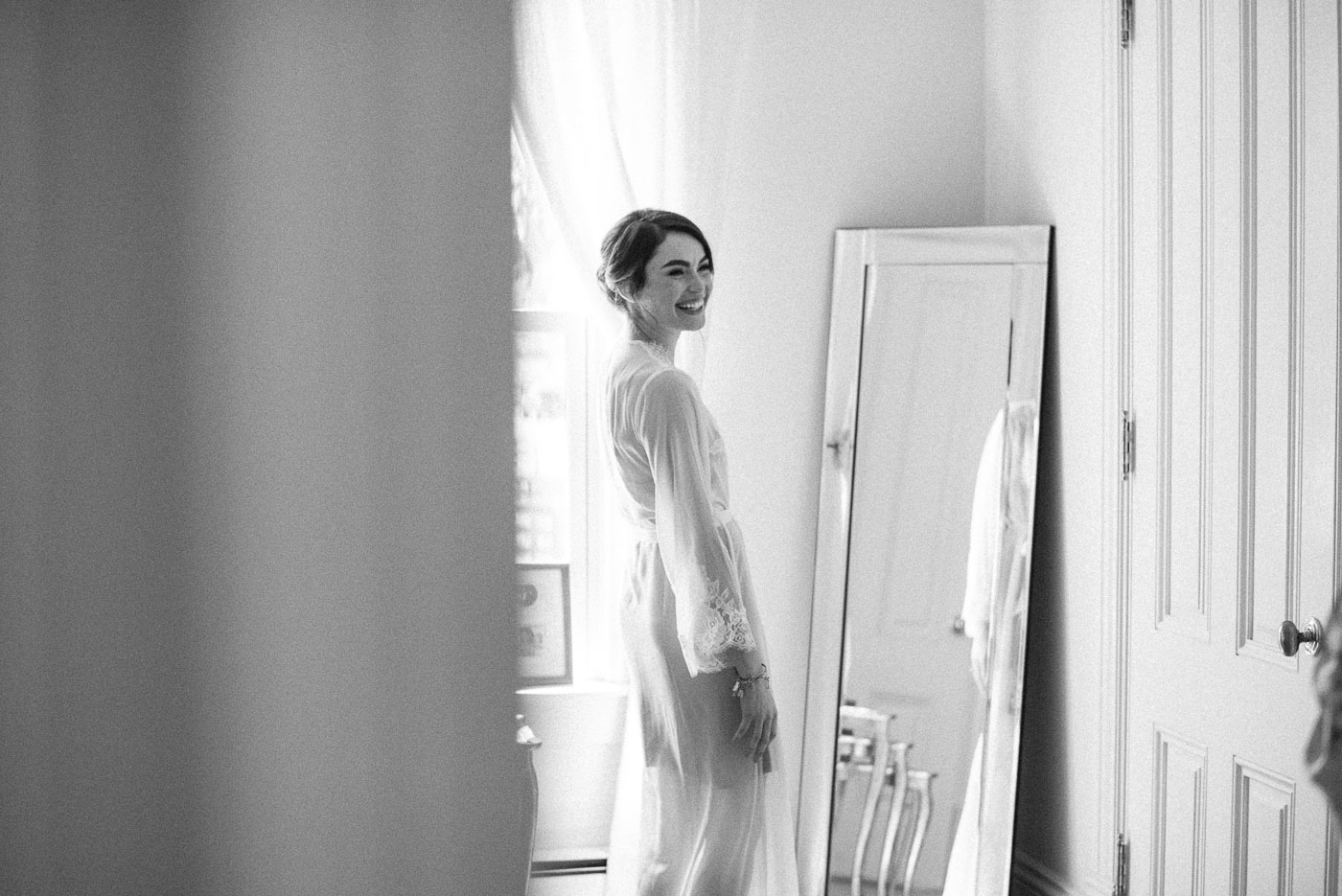Danielle Poff Photography
http://www.daniellepoff.com