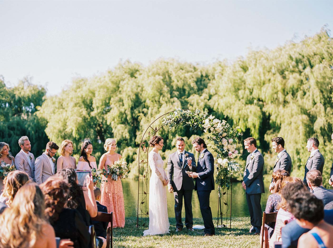 Danielle Poff Photography
http://www.daniellepoff.com