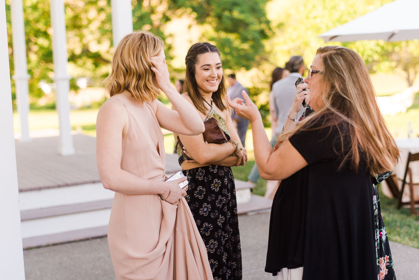 Danielle Poff Photography
http://www.daniellepoff.com