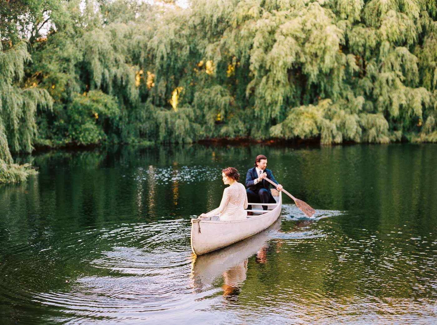 Danielle Poff Photography
http://www.daniellepoff.com