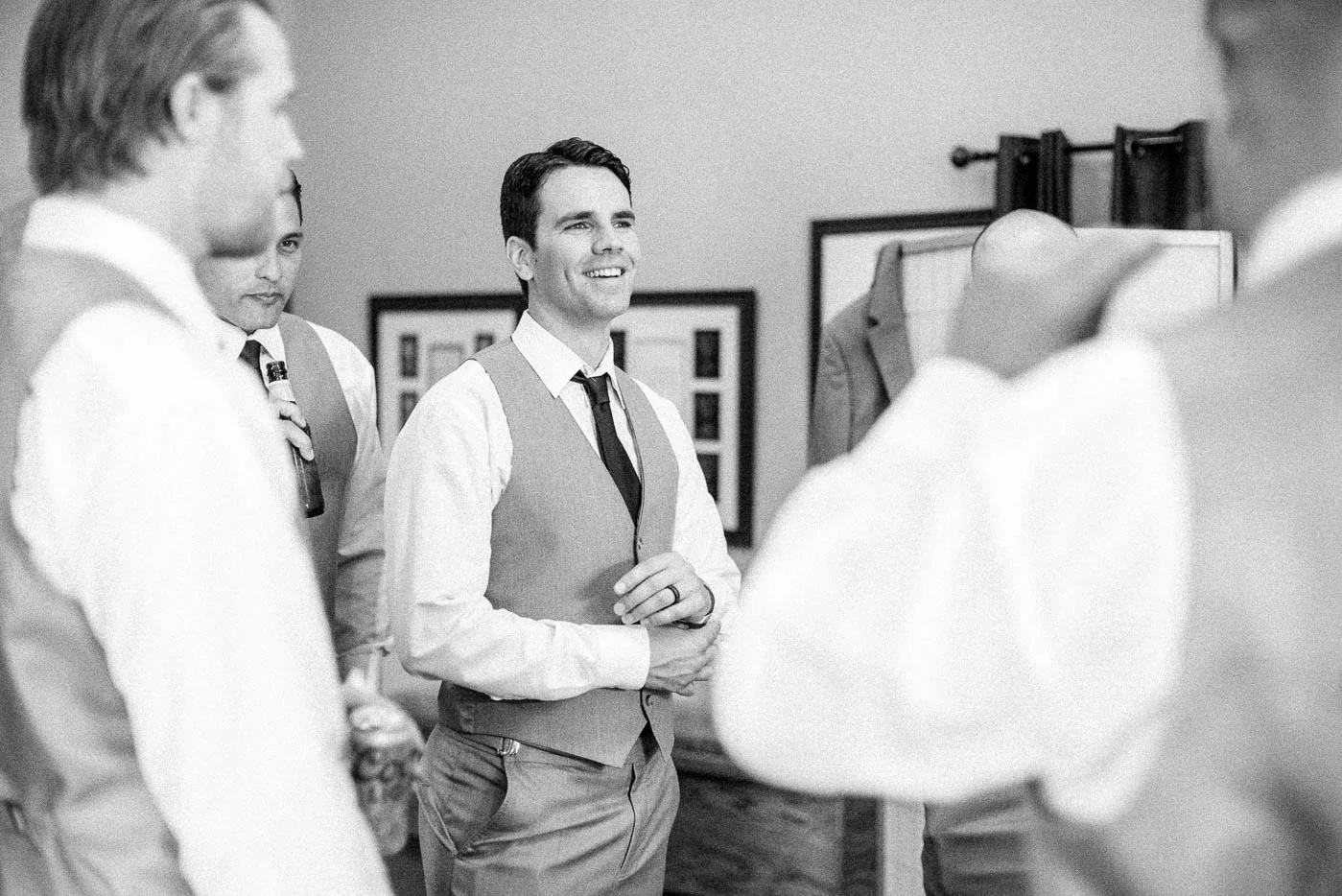Danielle Poff Photography
http://www.daniellepoff.com