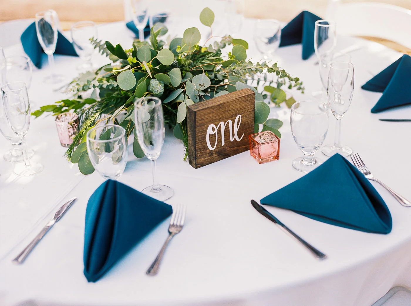Danielle Poff Photography
http://www.daniellepoff.com