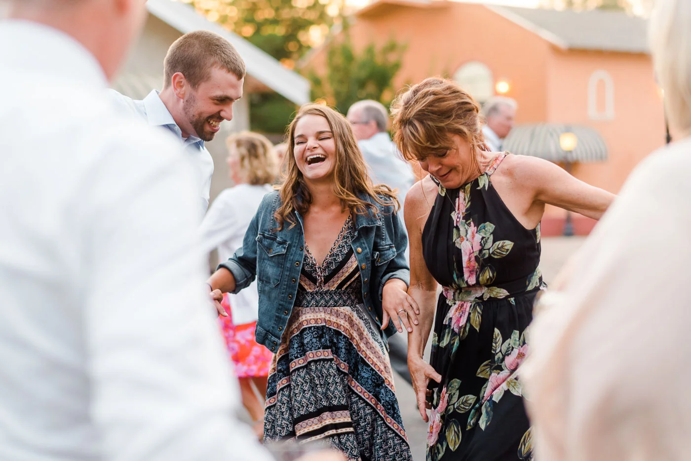 Danielle Poff Photography
http://www.daniellepoff.com