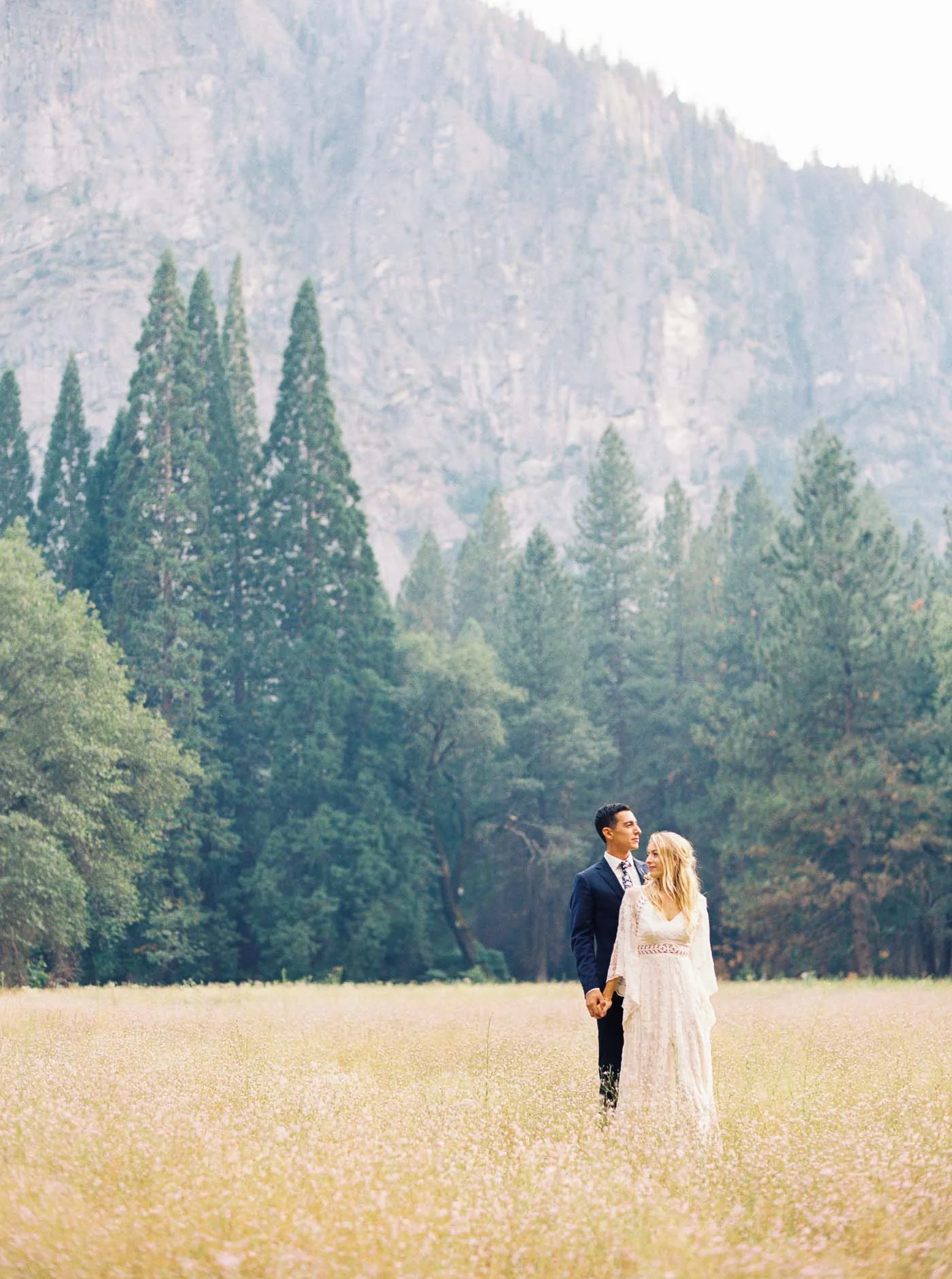 Yosemite Wedding: Morgan & Dave's Nature Inspired Boho Wedding //